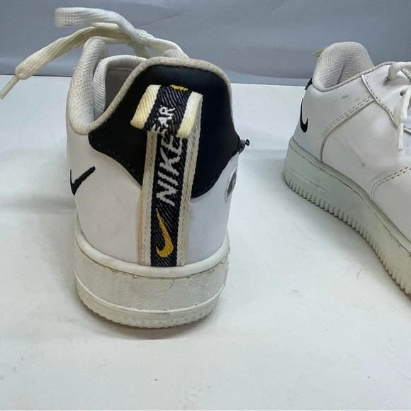 Nike Air Force 1 AJ7747-100 White/Black Size 38 Preowned - Picture 11 of 14